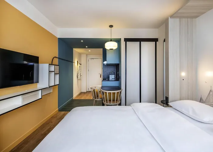 Adagio Access 3* Hamburg