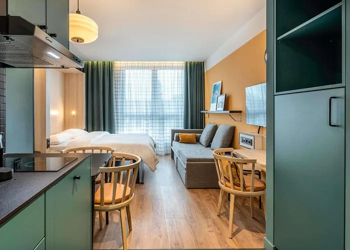 Adagio Access Hamburg